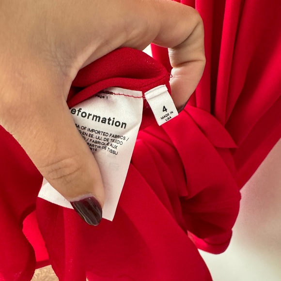 Reformation Kourtney Dress in Cherry - Picture 2 of 3